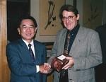 A Taipei, avec Mr Chen Shui Bian, président de la République de Taïwan (2001)